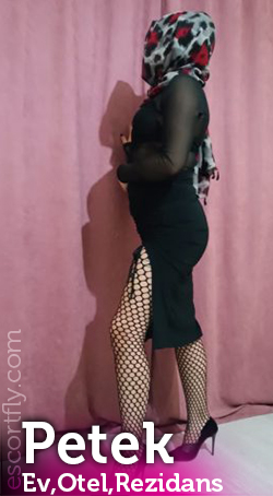 Adana Türbanlı Escort Bayan Petek Esmer Hatun